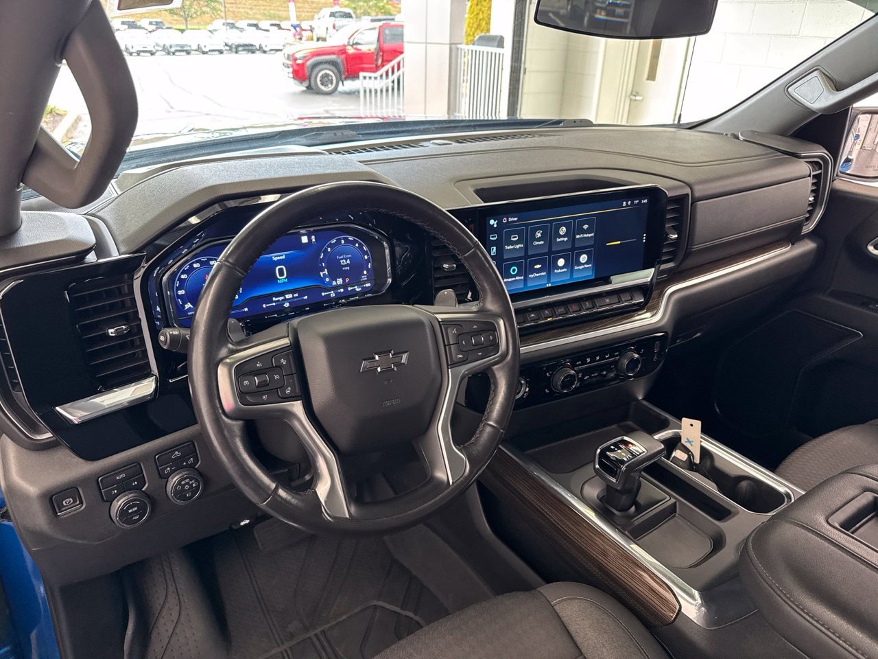 Used 2022 Chevrolet Silverado 1500 RST w/ Protection Package AWD/4WD image 16