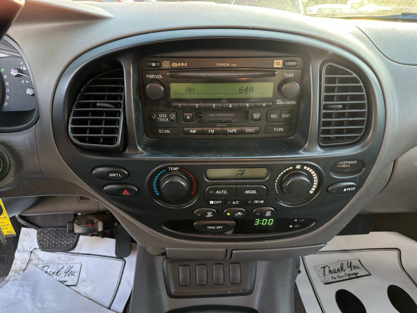 Used 2005 Toyota Sequoia SR5 RWD image 29