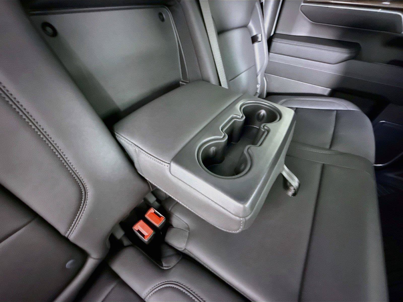 Used 2025 Chevrolet Silverado 1500 LT Trail Boss w/ Convenience Package II AWD/4WD image 40