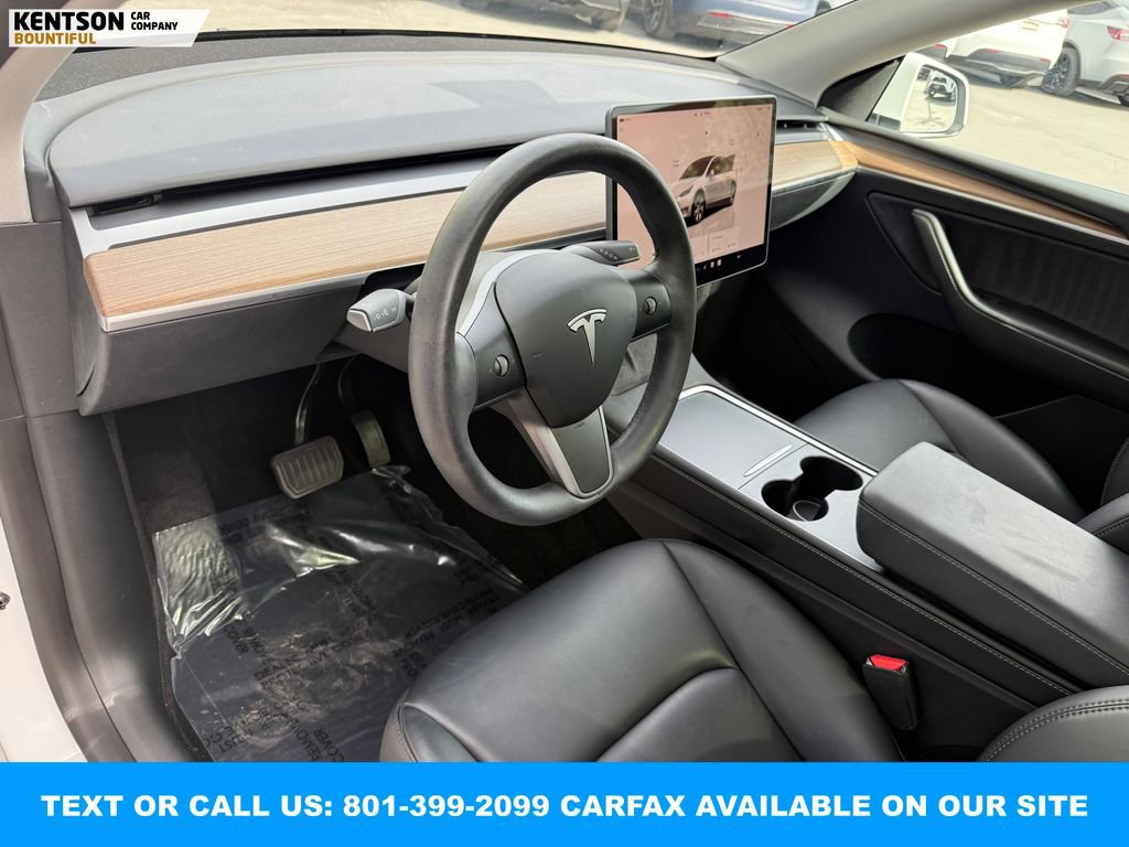 Used 2023 Tesla Model Y Long Range image 29