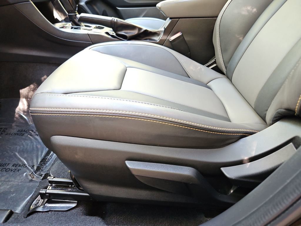 Used 2022 Subaru Crosstrek 2.5i Sport w/ Moonroof Package image 26