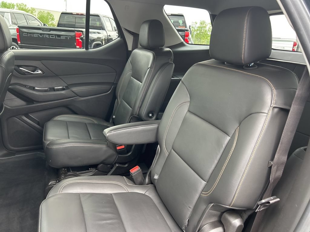 Used 2021 Chevrolet Traverse LT w/ LT Premium Package FWD image 43