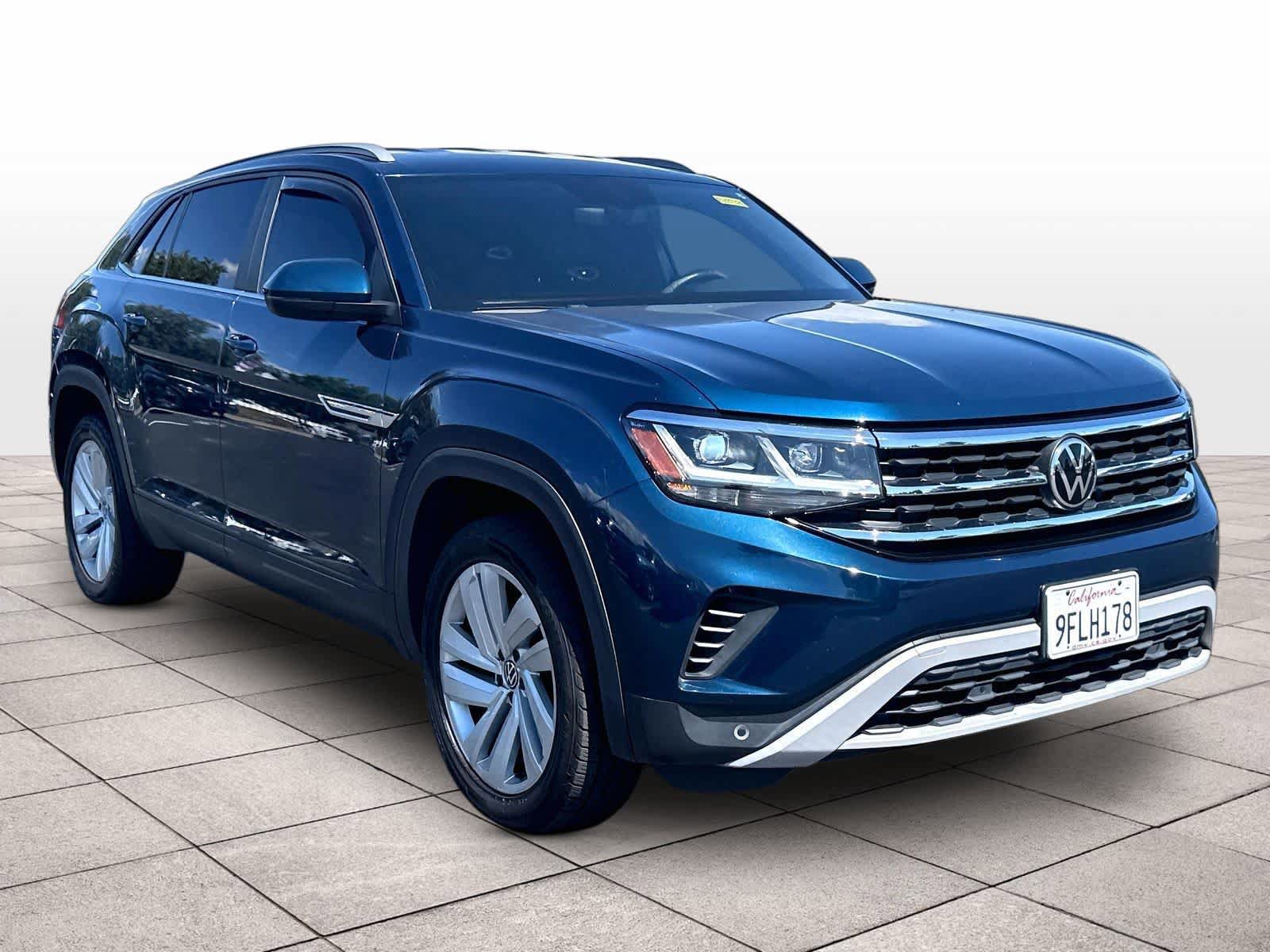 Used 2020 Volkswagen Atlas Cross Sport SE AWD/4WD image 3