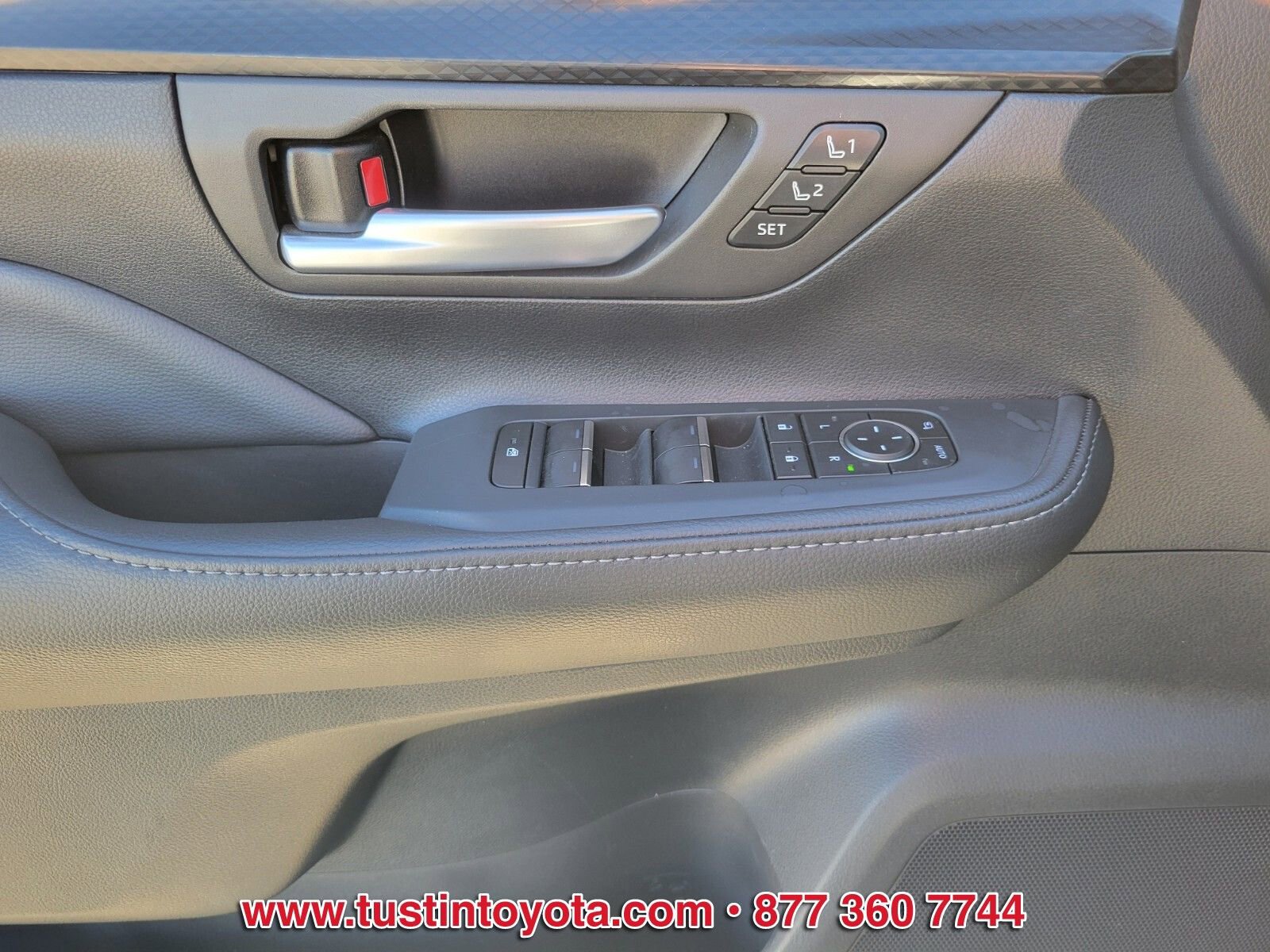 Certified 2024 Toyota Grand Highlander AWD Hybrid image 19