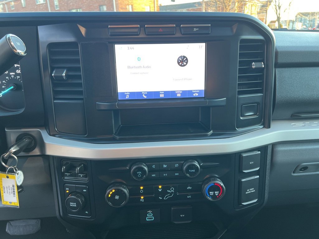 Used 2024 Ford F250 XLT w/ Snow Plow Prep Package image 18