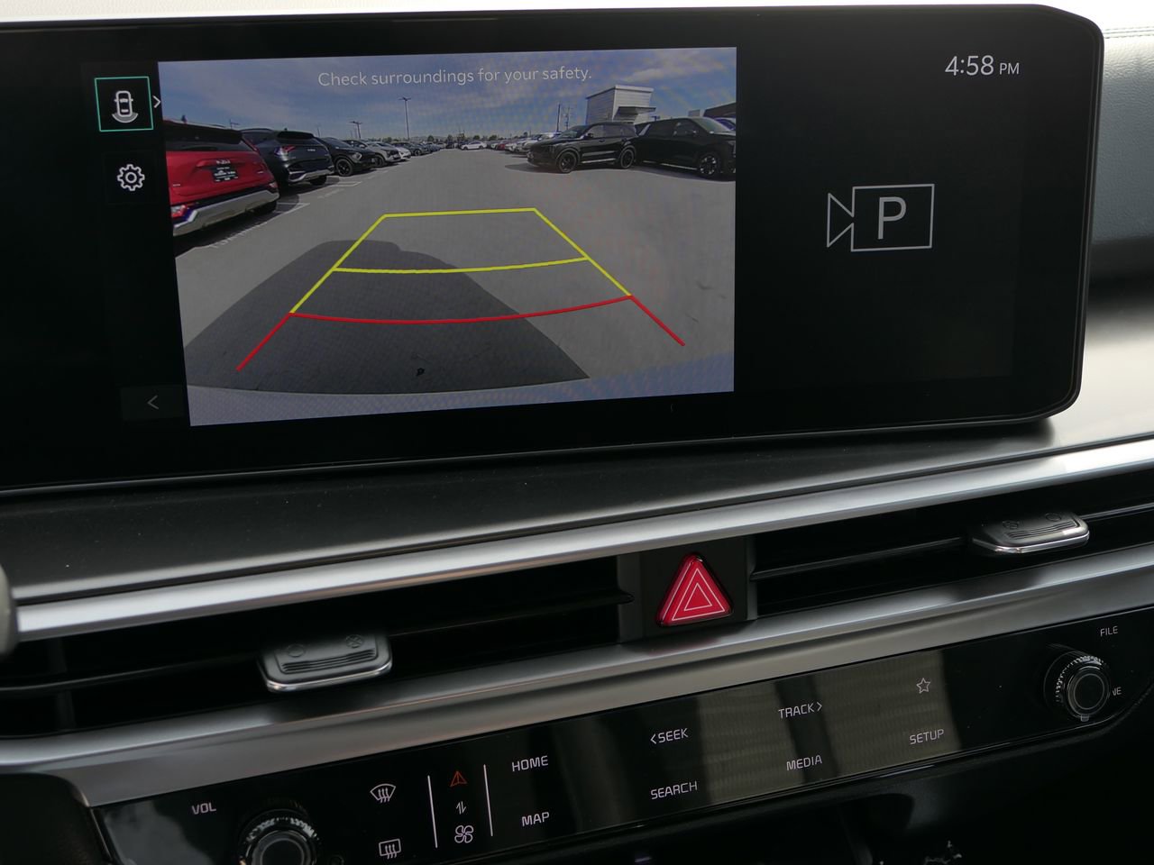 New 2026 Kia Sorento LX image 17