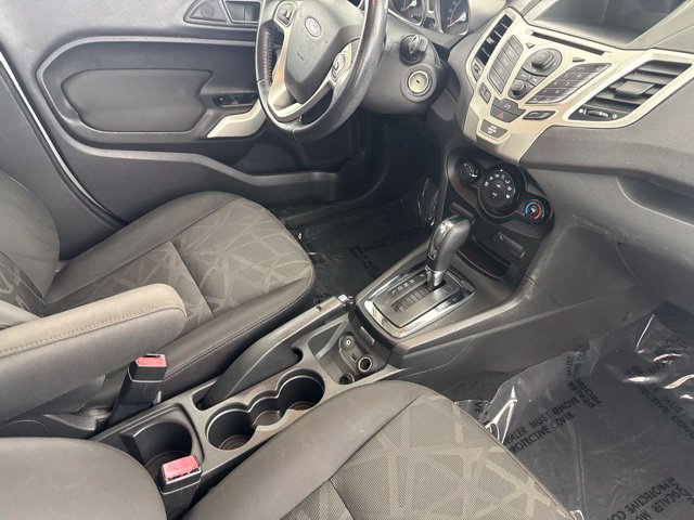 Used 2013 Ford Fiesta SE FWD image 24
