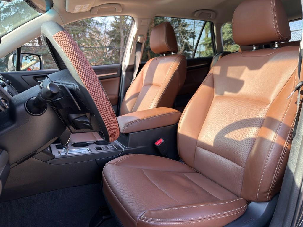 Used 2017 Subaru Outback 3.6R Touring image 33