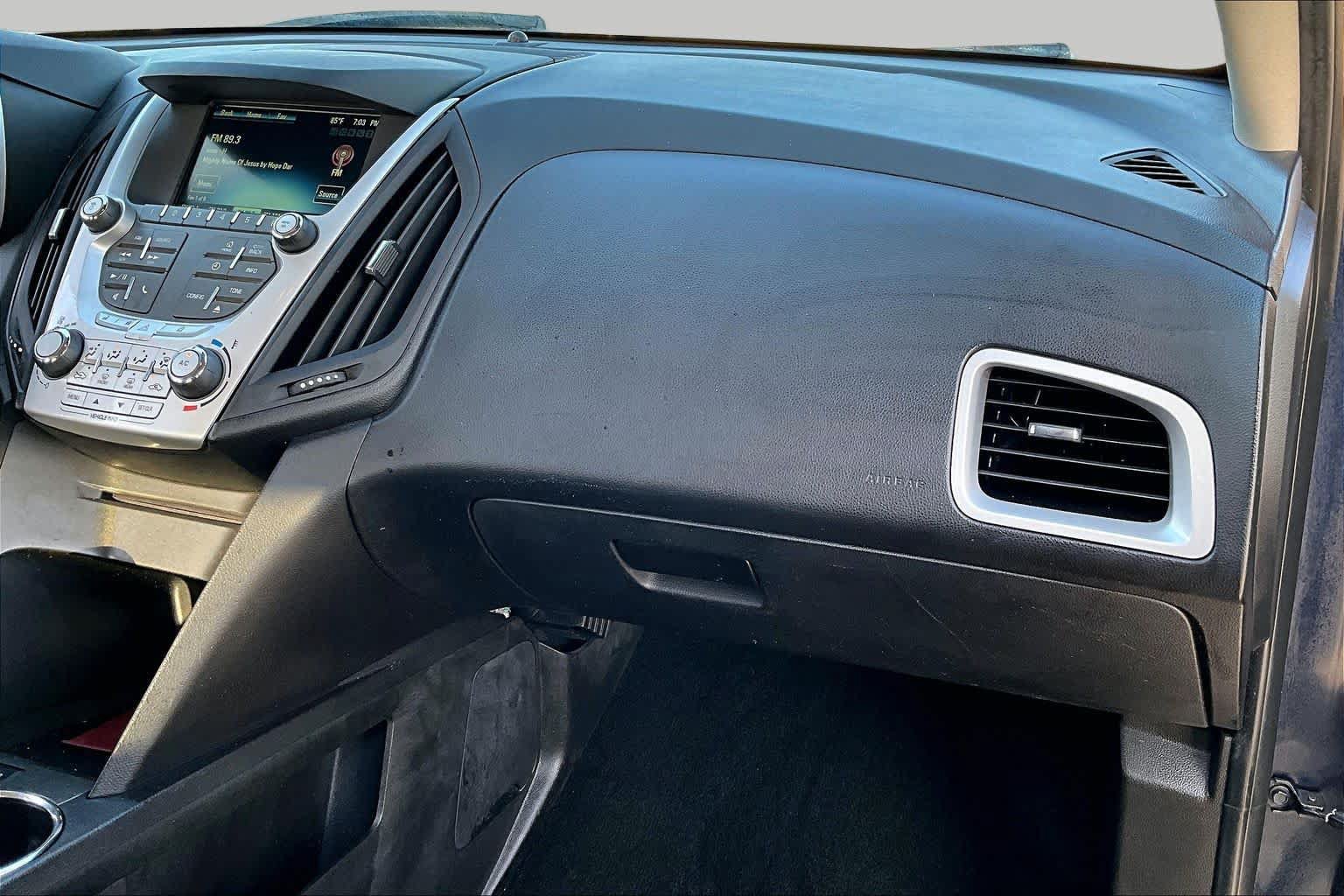 Used 2015 Chevrolet Equinox LT w/ Driver Convenience Package FWD image 18