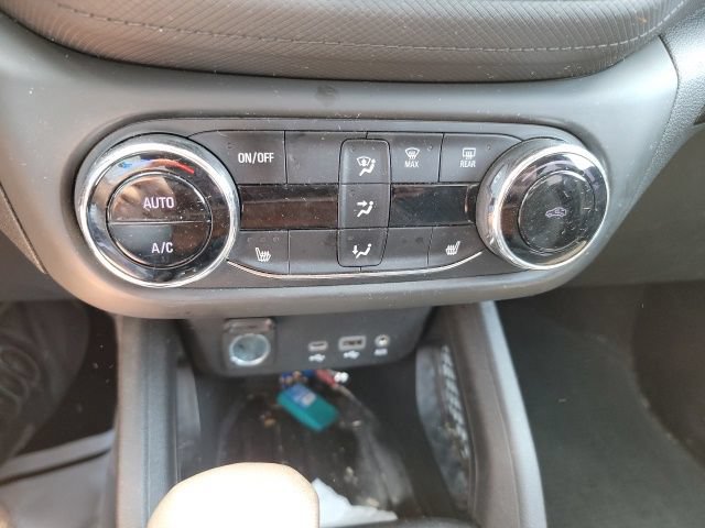 Used 2022 Chevrolet TrailBlazer LT AWD/4WD image 15