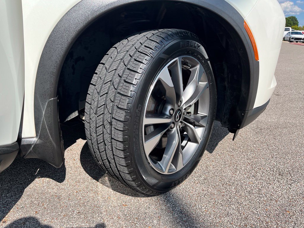 Used 2023 INFINITI QX60 Luxe AWD/4WD image 6