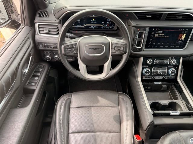 Used 2023 GMC Yukon Denali image 15
