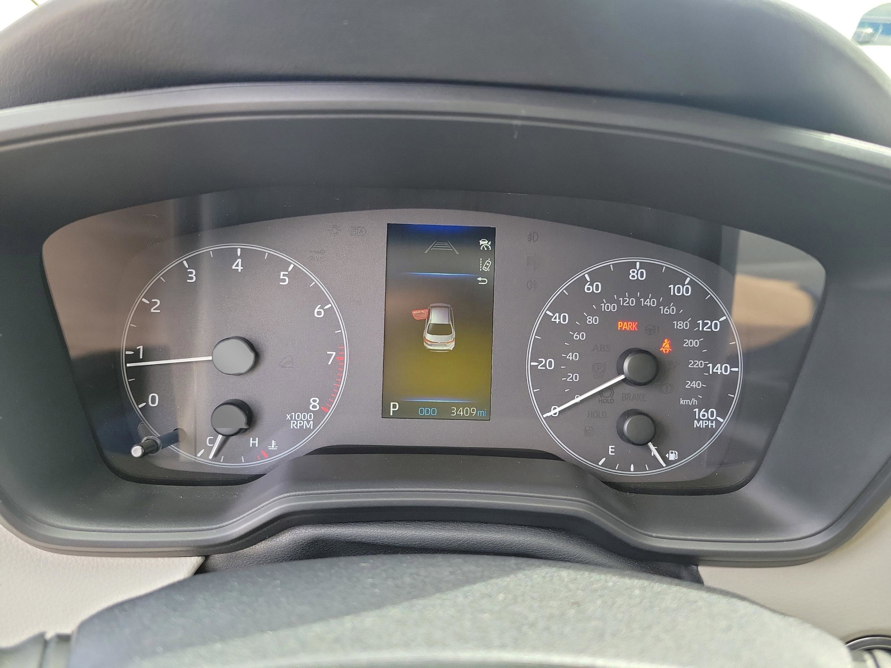 Used 2025 Toyota Corolla LE w/ Convenience Package image 12