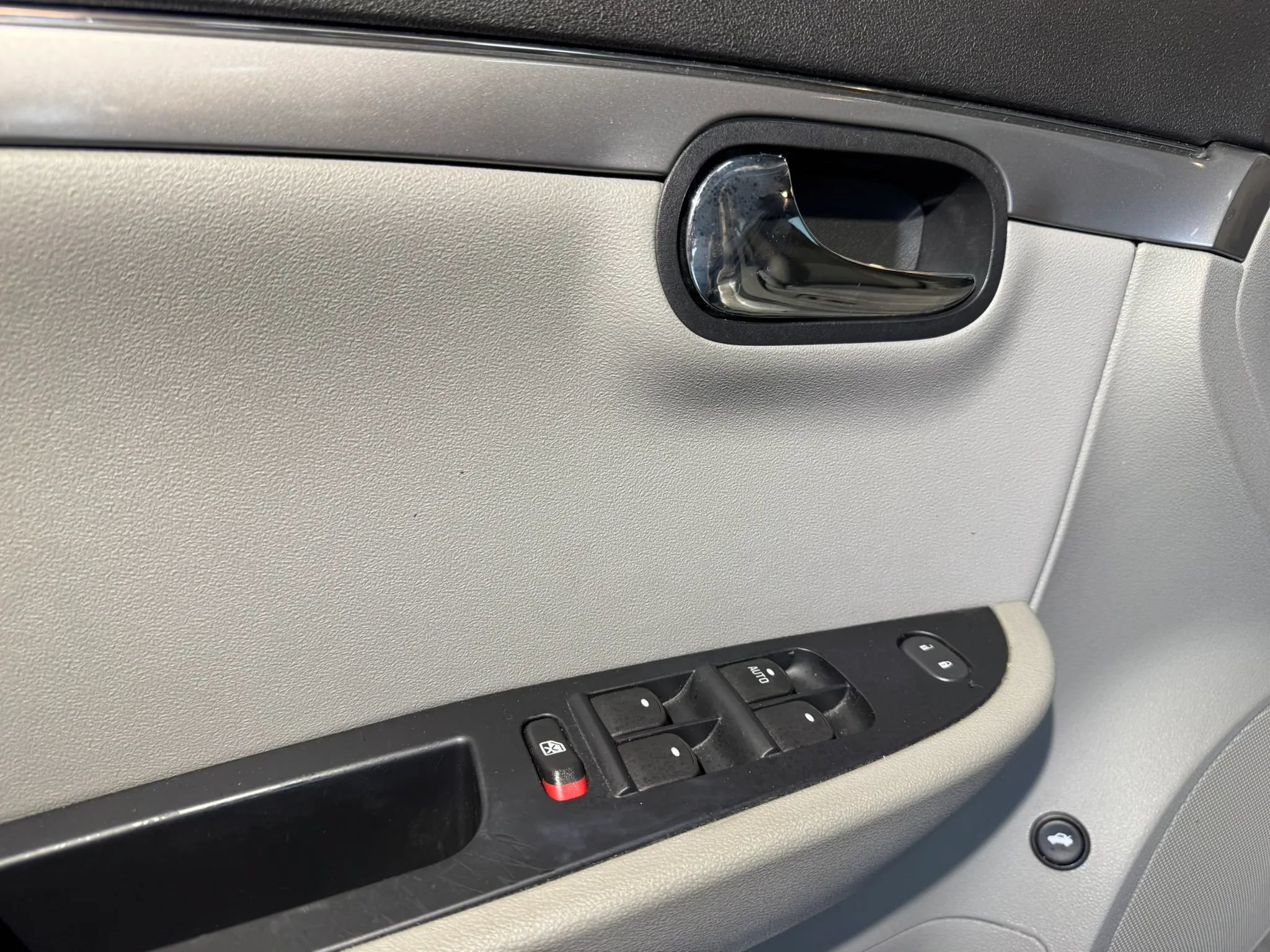 Used 2008 Saturn Aura XE w/ Preferred Package FWD image 9