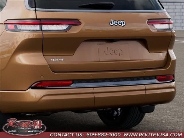 New 2026 Jeep Grand Cherokee L Limited Reserve AWD/4WD image 14