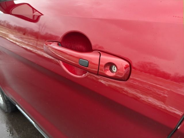 Used 2018 Ford Explorer XLT w/ Equipment Group 202A image 20