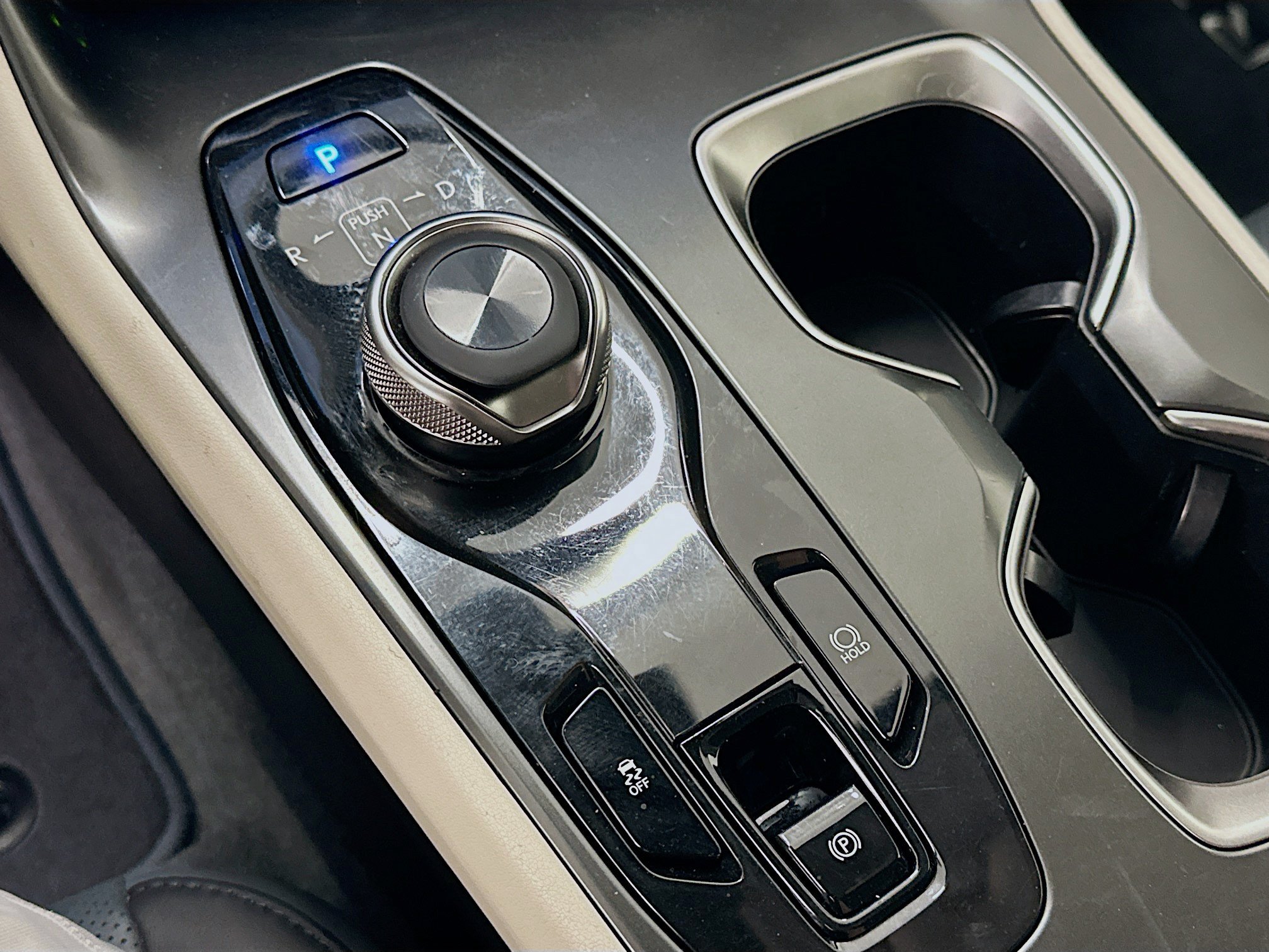 Used 2023 Lexus RZ 450e Premium w/ Technology Package AWD/4WD image 25