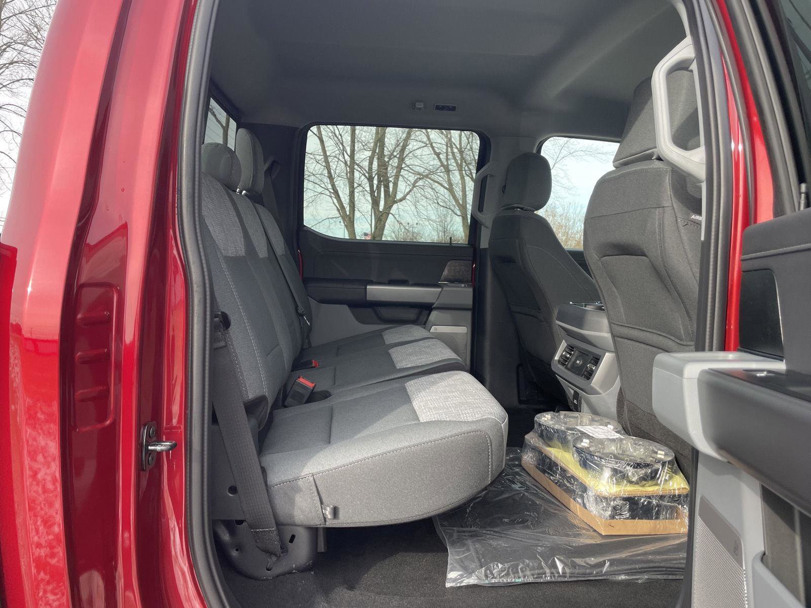 New 2026 Ford F350 XLT w/ XLT Premium Package image 23