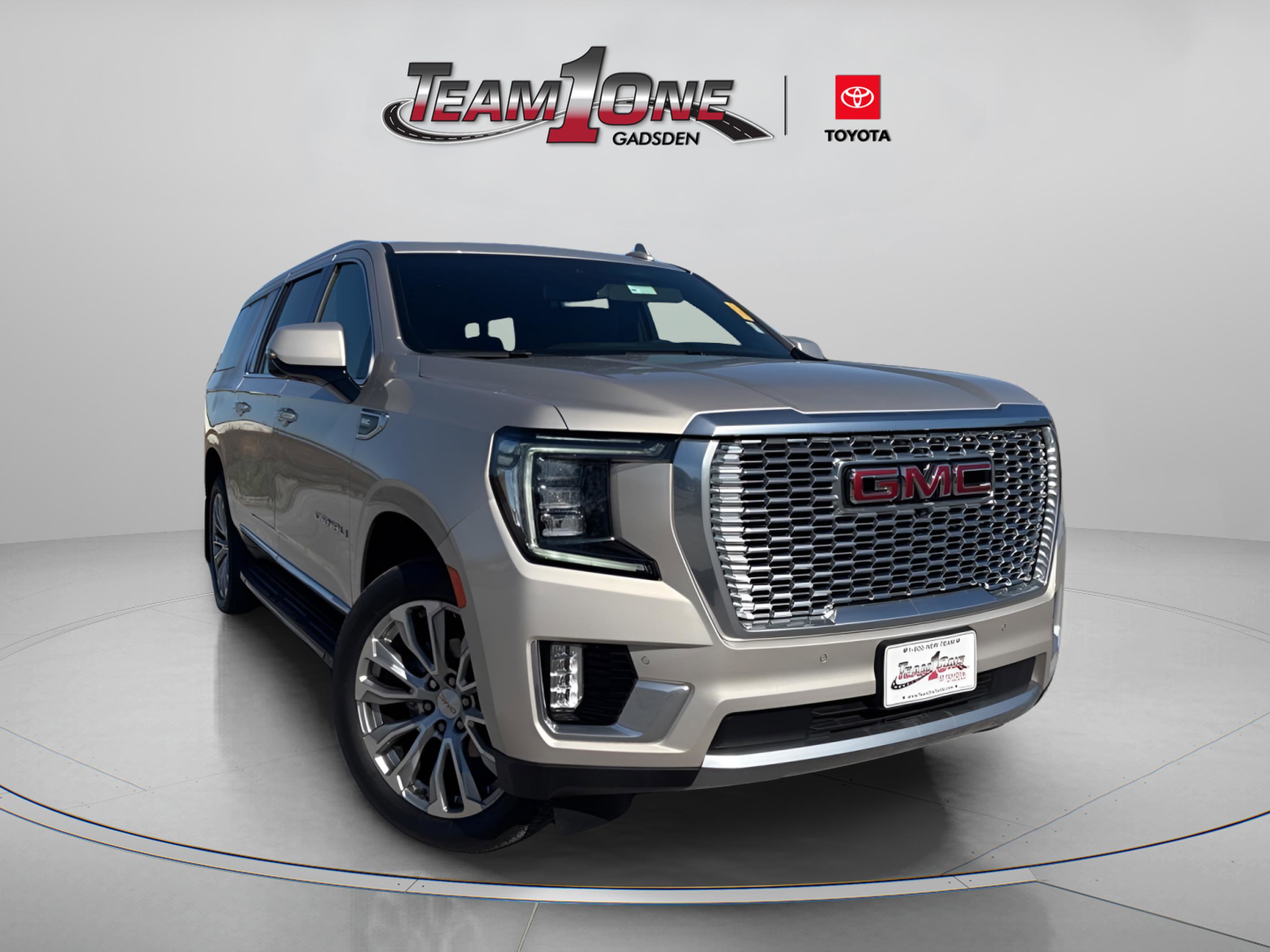 Used 2023 GMC Yukon XL Denali video 1