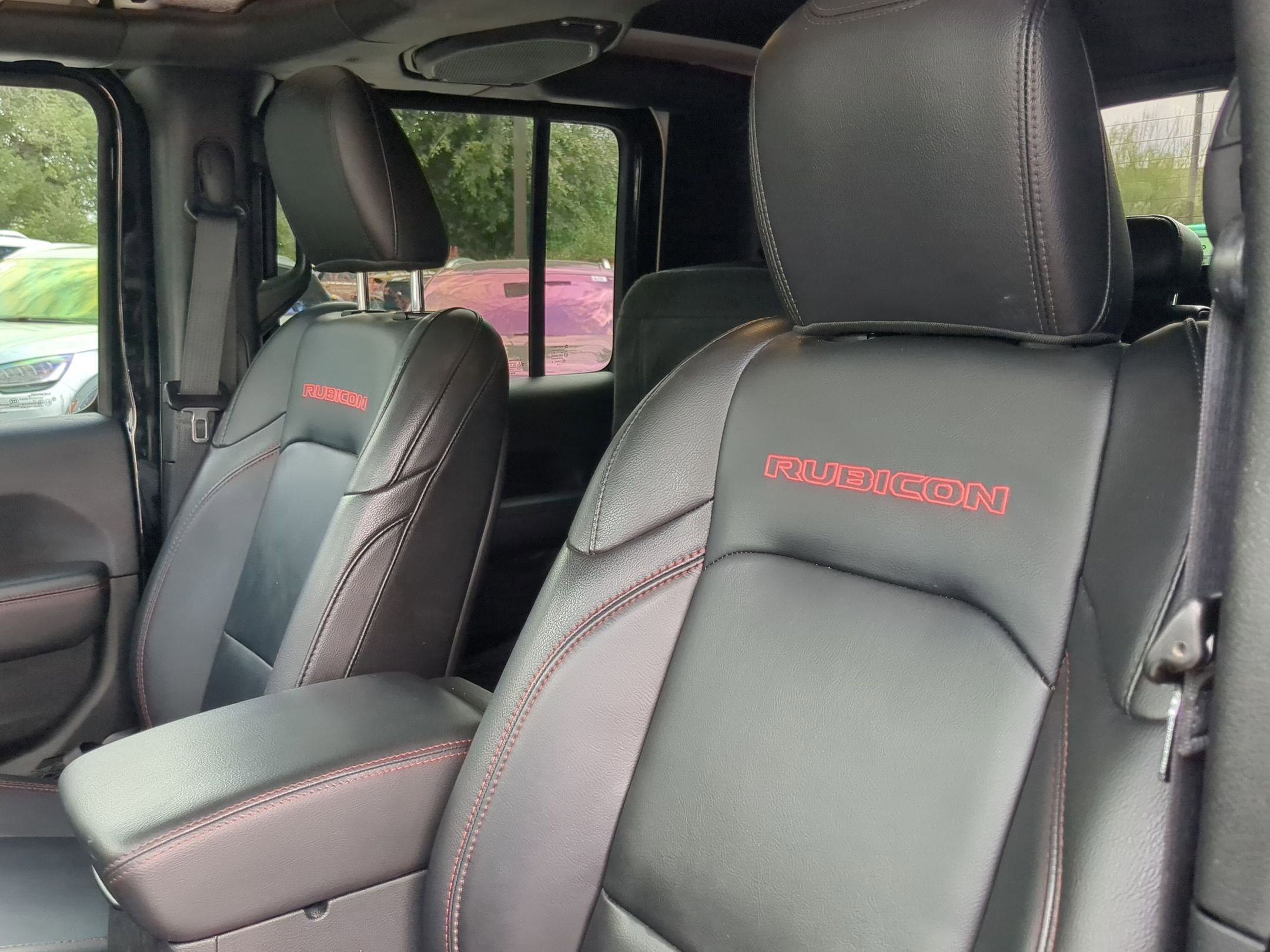 Used 2020 Jeep Gladiator Rubicon image 10