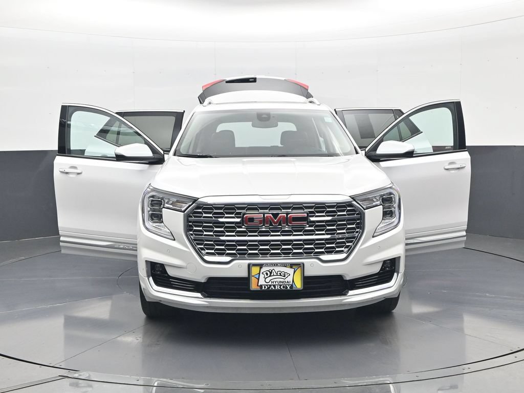 Used 2023 GMC Terrain Denali AWD/4WD image 32