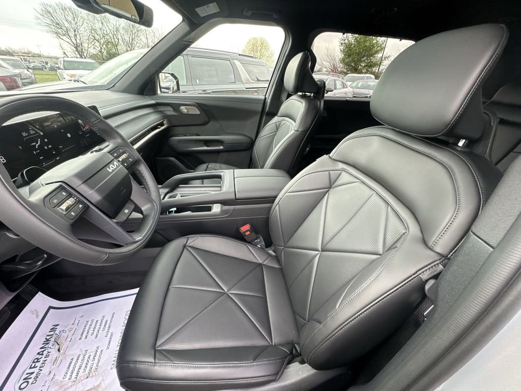 New 2027 Kia Telluride EX FWD image 11