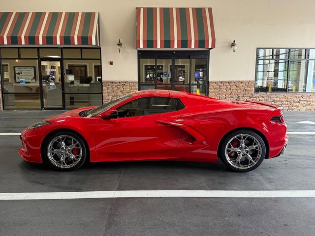 Used 2023 Chevrolet Corvette Stingray Premium Conv w/ Z51 Performance Package RWD image 4