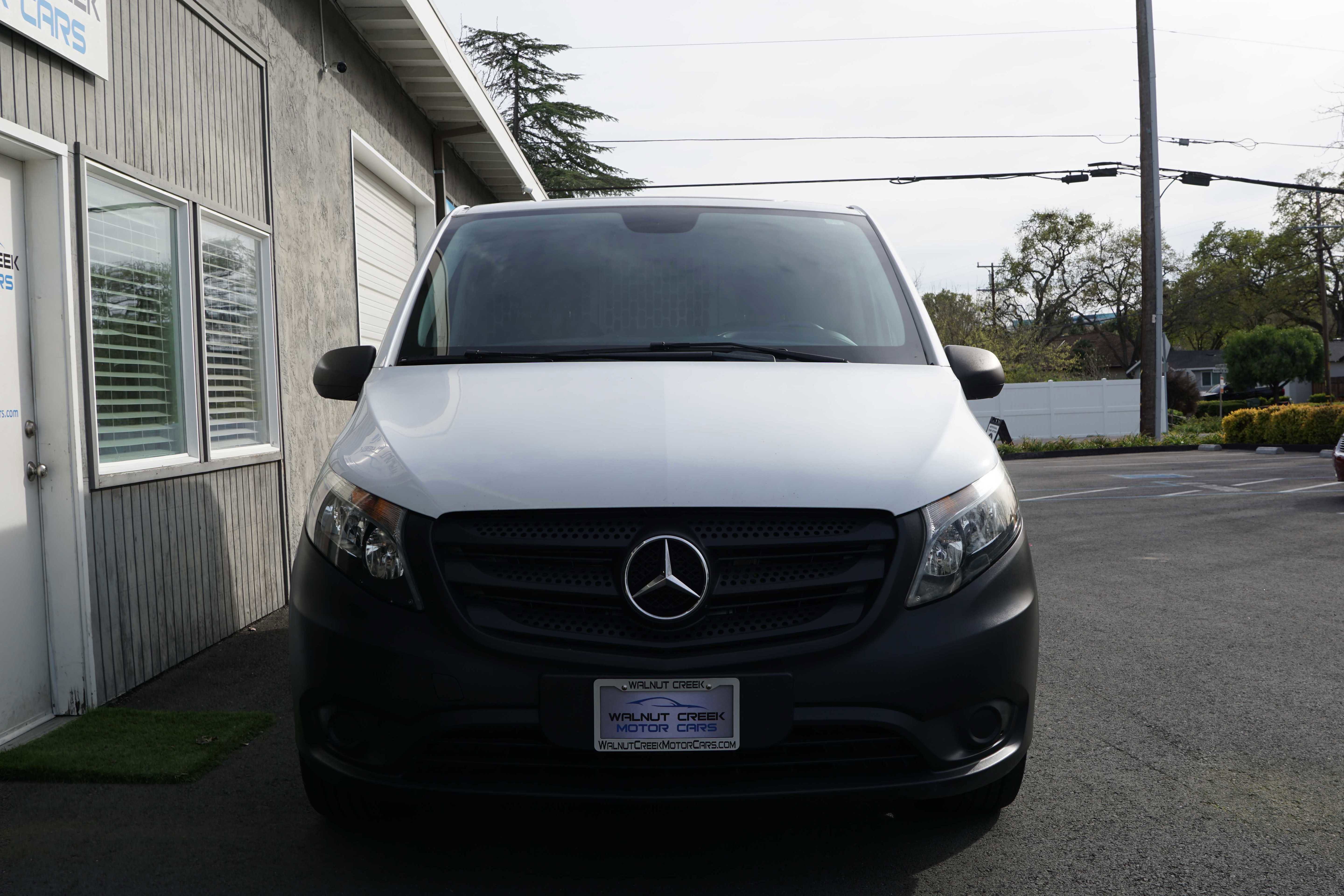 Used 2020 Mercedes-Benz Metris image 6
