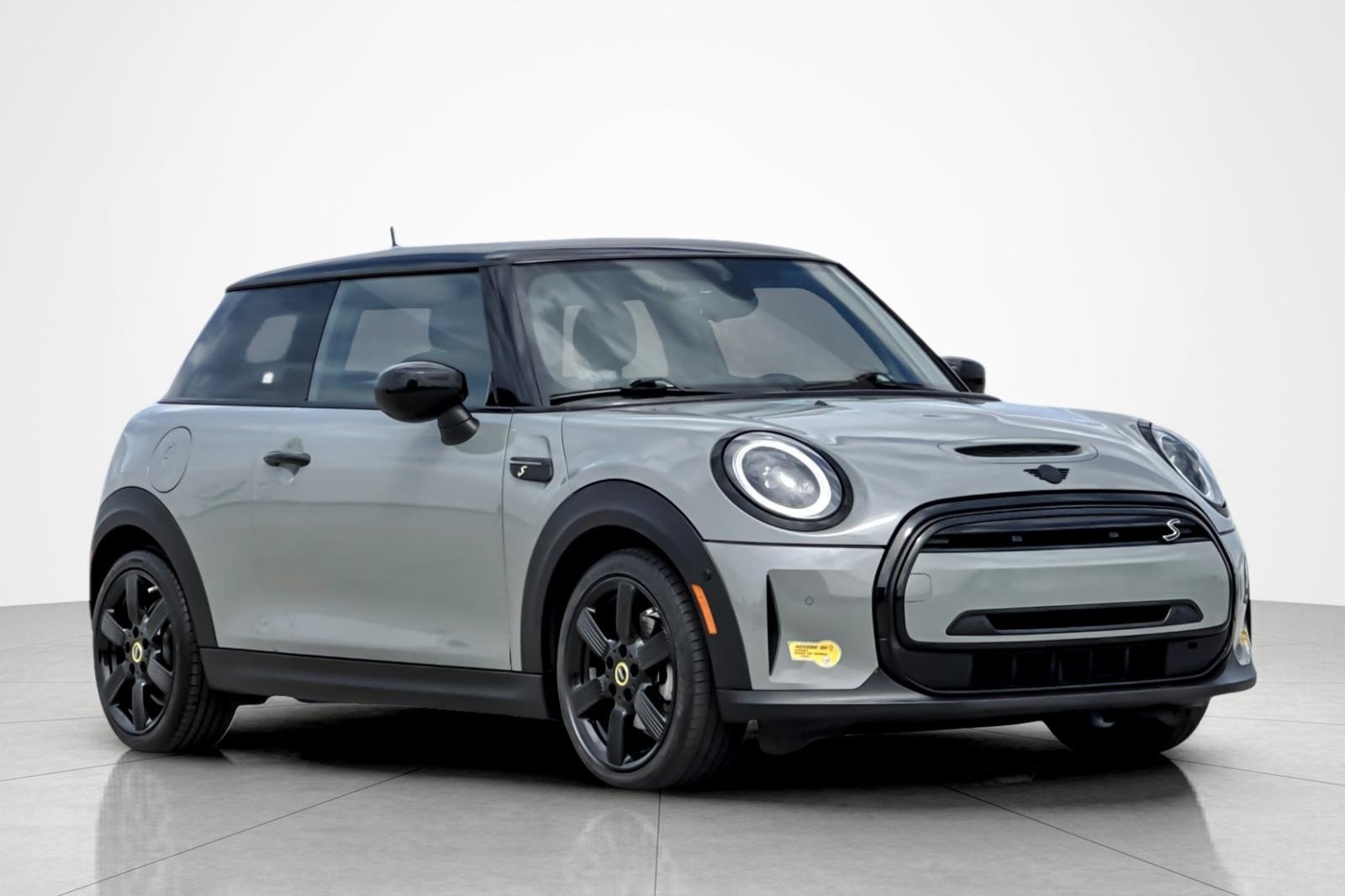 Used 2022 MINI Cooper SE FWD image 7