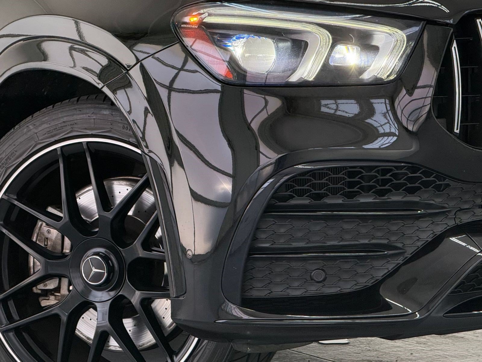 Used 2022 Mercedes-Benz GLE 53 AMG 4MATIC Coupe image 9