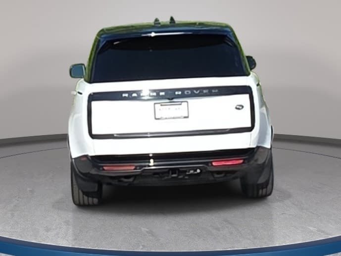 Used 2023 Land Rover Range Rover SE AWD/4WD image 6
