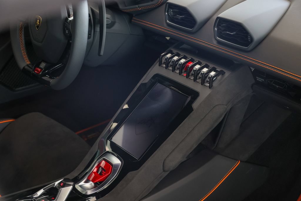 Used 2024 Lamborghini Huracan Tecnica RWD image 51