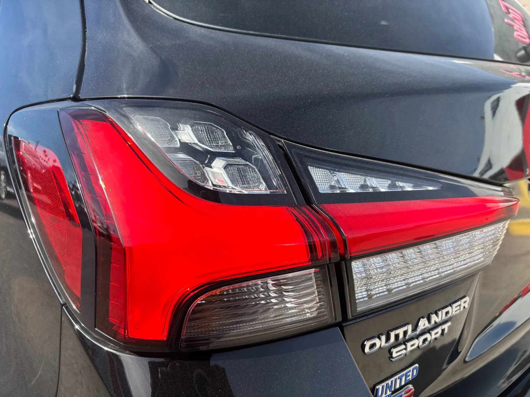 Used 2021 Mitsubishi Outlander Sport SE image 39