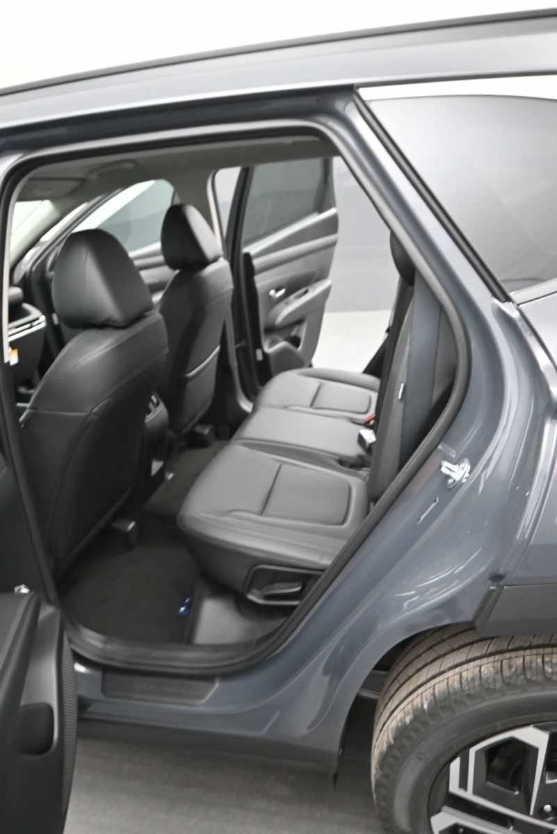 New 2026 Hyundai Tucson SEL Plus AWD/4WD image 15