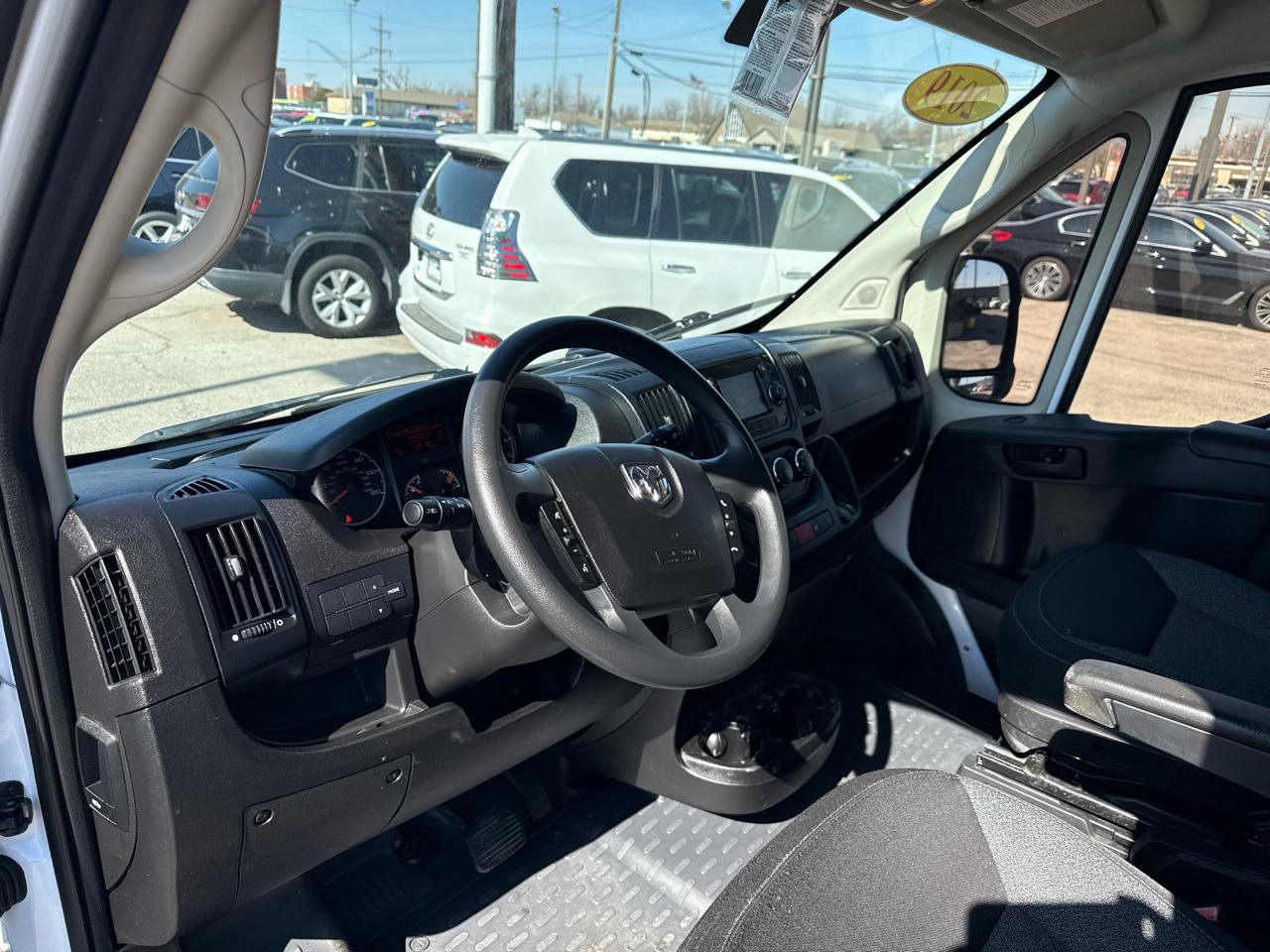 Used 2019 RAM ProMaster 2500 FWD image 9