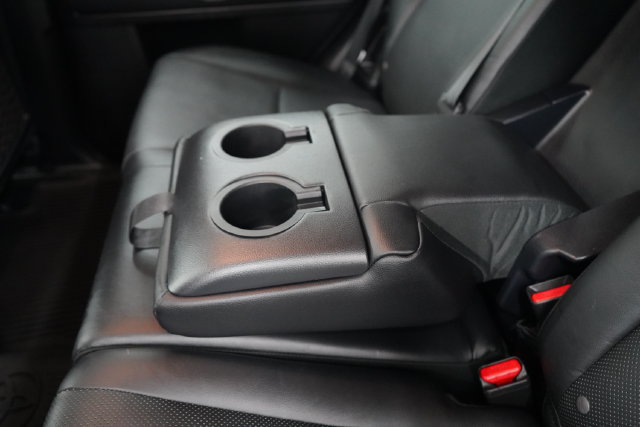 Used 2021 Toyota 4Runner Limited AWD/4WD image 39