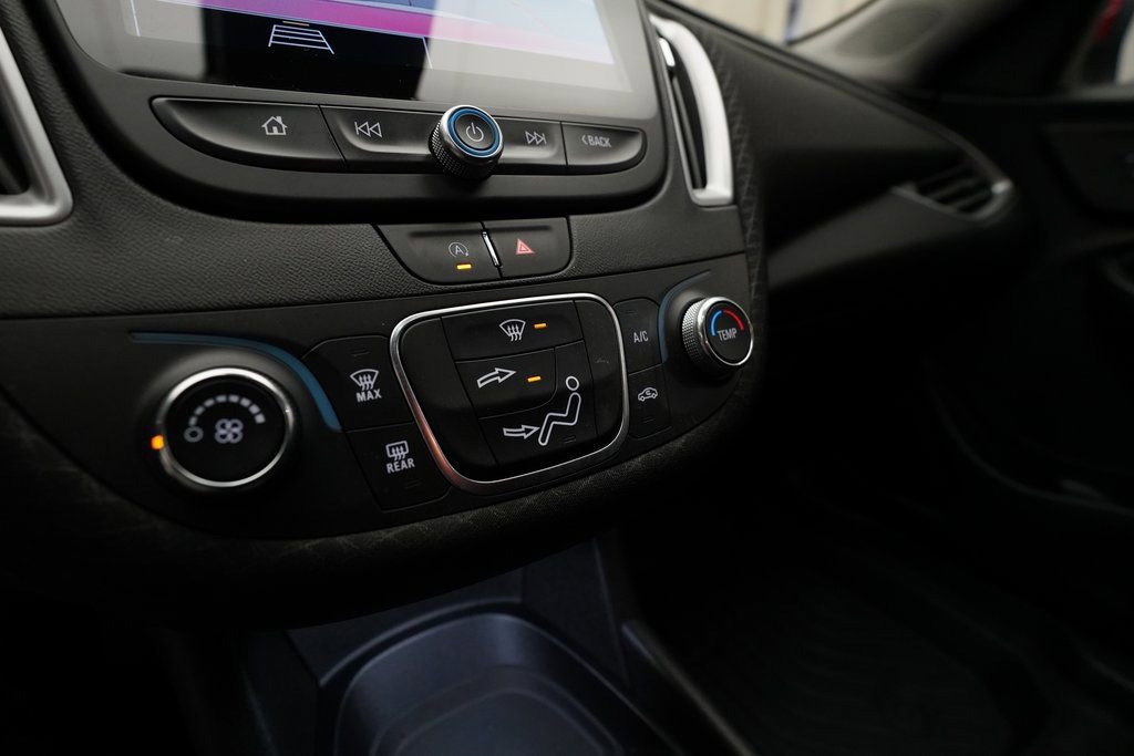 Used 2024 Chevrolet Malibu RS image 20