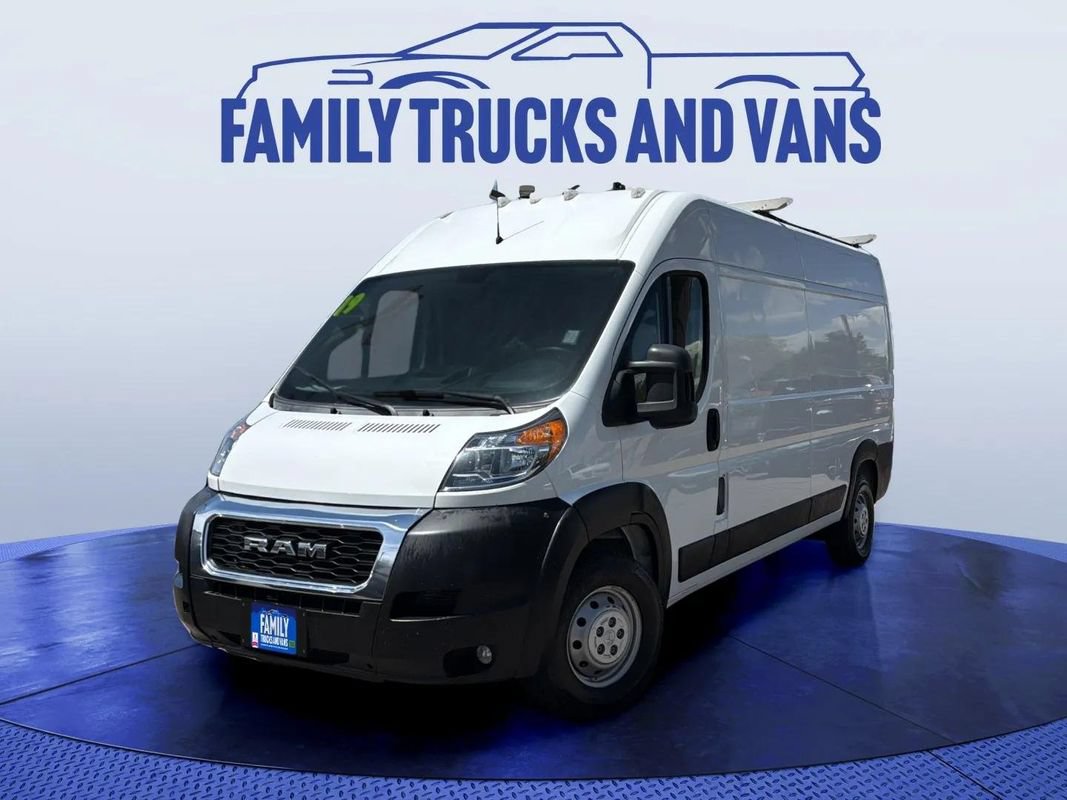 Used 2019 RAM ProMaster 2500 w/ Premium Appearance Group FWD image 1