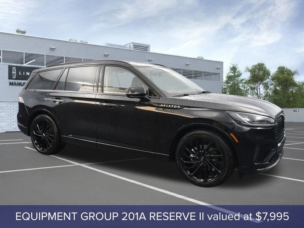 New 2026 Lincoln Aviator Reserve image 3