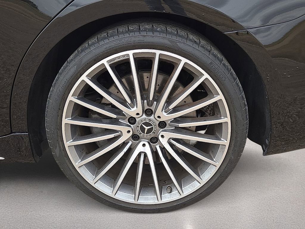 Used 2022 Mercedes-Benz S 500 4MATIC w/ AMG Line Package image 11