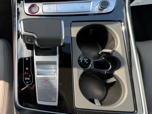 New 2026 Audi SQ8 Premium Plus AWD/4WD image 19