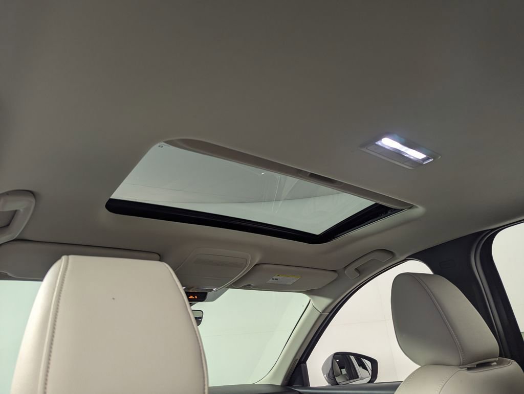 Used 2024 MAZDA CX-90 Plug-In Hybrid w/ Preferred image 13