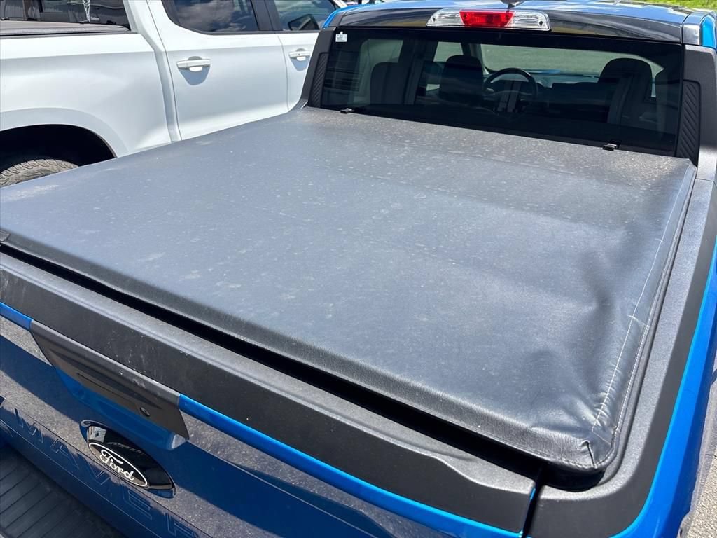 Used 2025 Ford Maverick Lobo AWD/4WD image 11