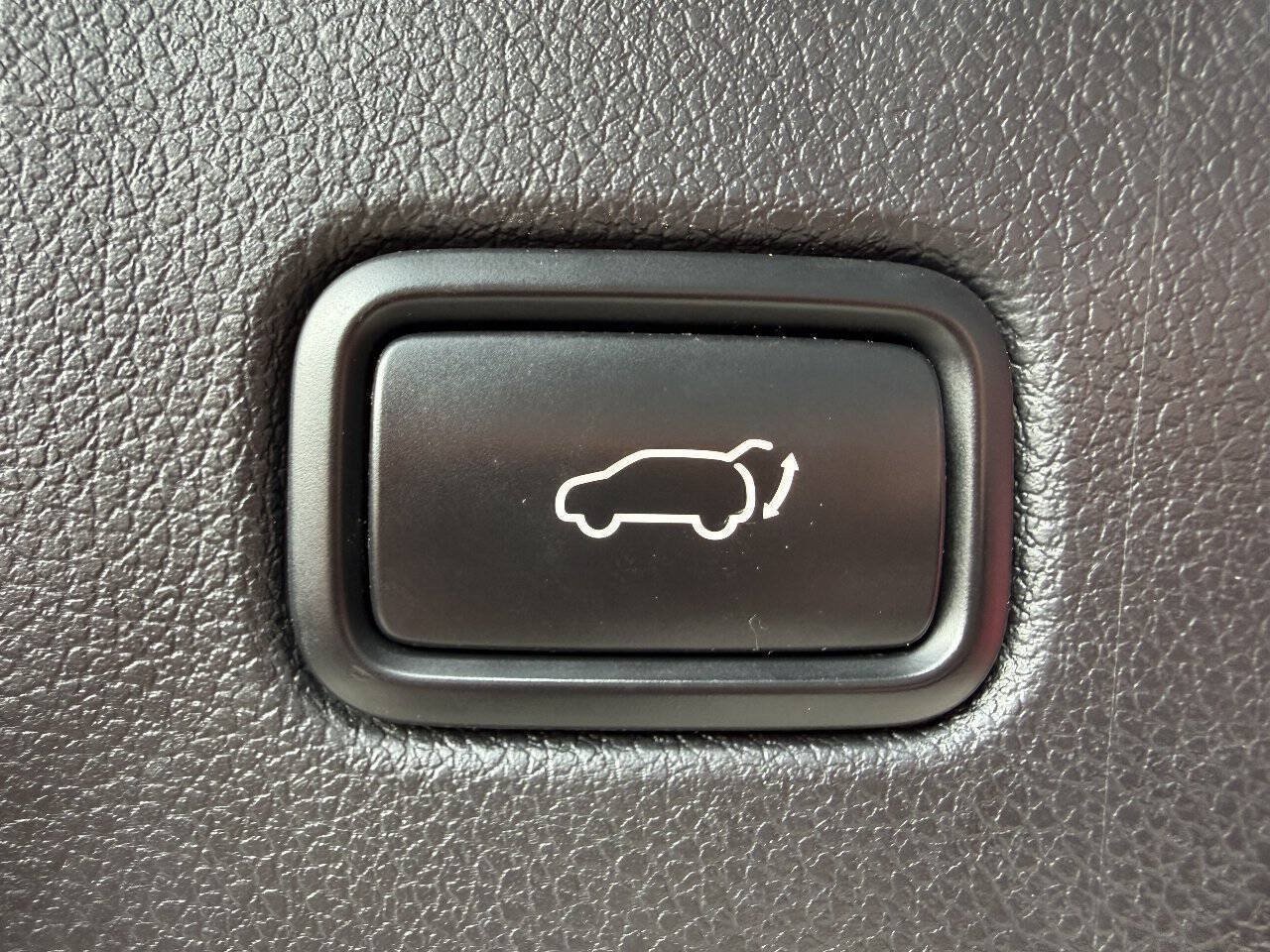 Used 2019 Kia Sorento EX FWD image 22