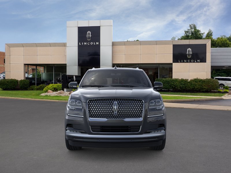 New 2024 Lincoln Navigator Reserve AWD/4WD image 7
