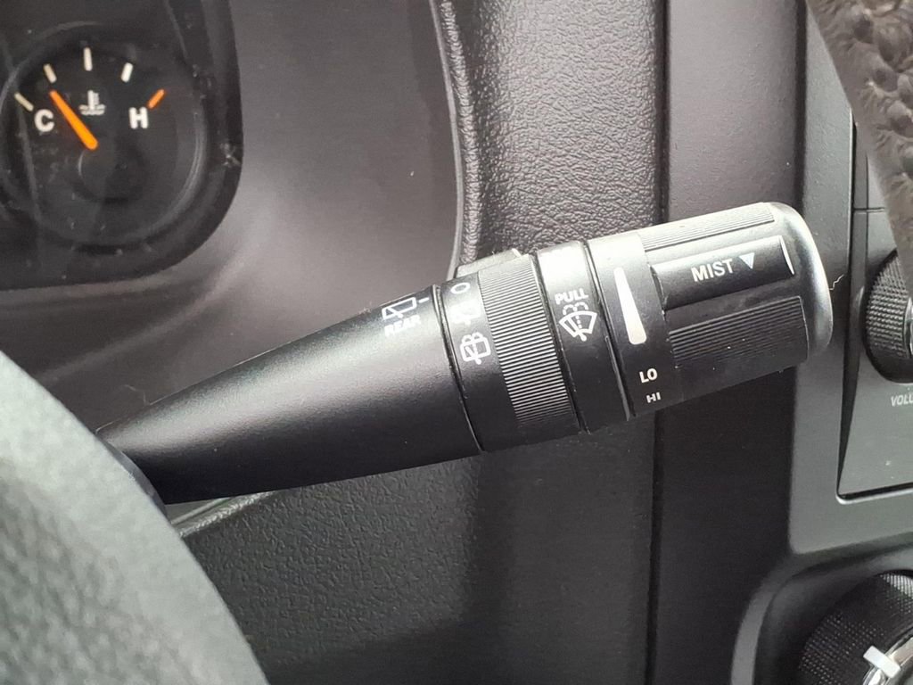 Used 2015 Jeep Patriot Latitude w/ Sun/Sound Group image 34