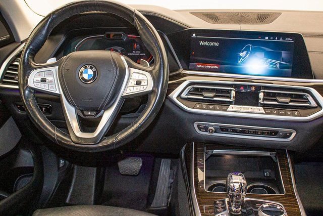 Used 2019 BMW X7 xDrive50i w/ Executive Package image 18