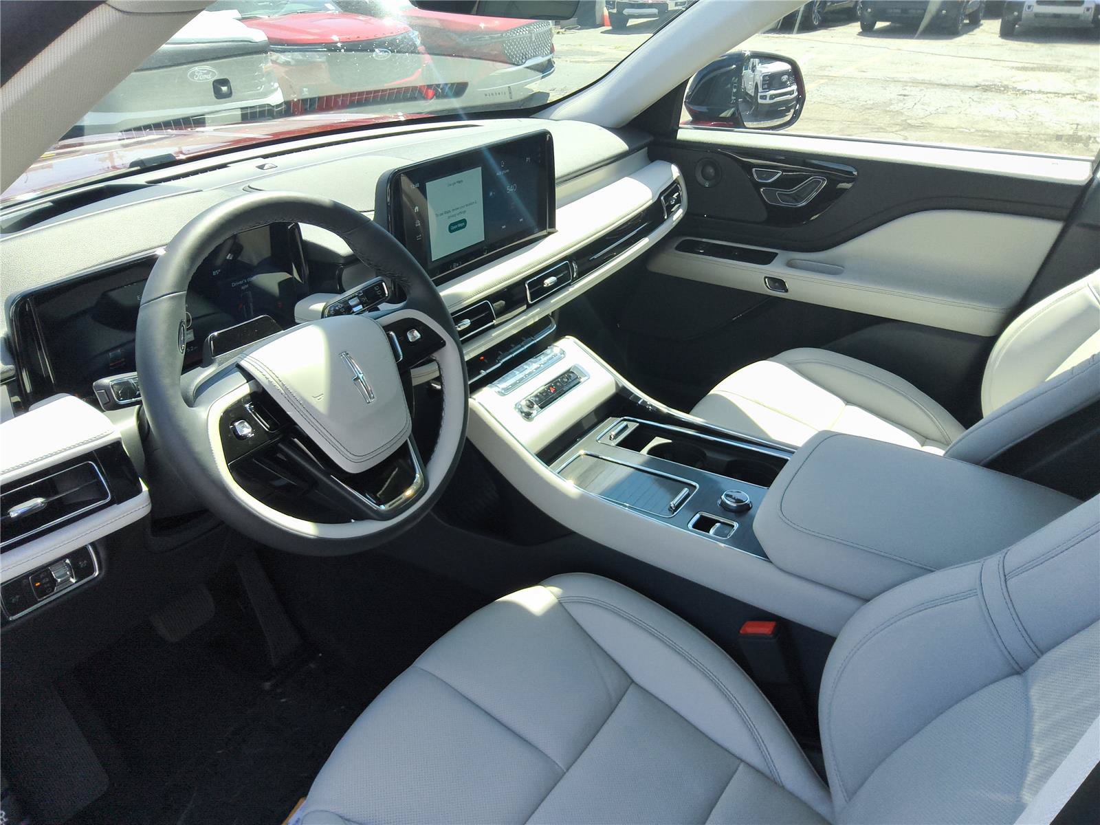 New 2027 Lincoln Aviator Reserve RWD image 13