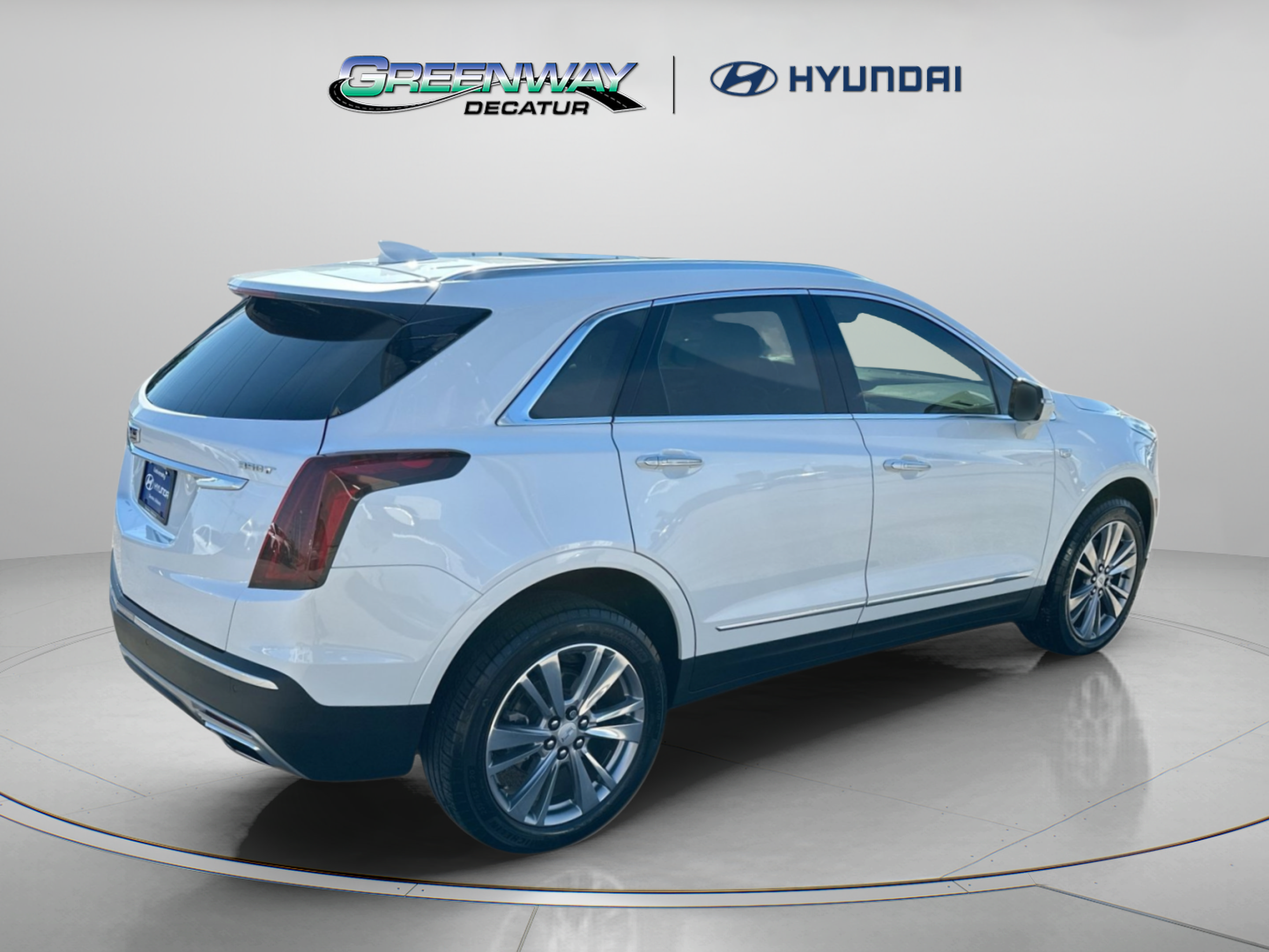 Used 2023 Cadillac XT5 Premium Luxury FWD image 8
