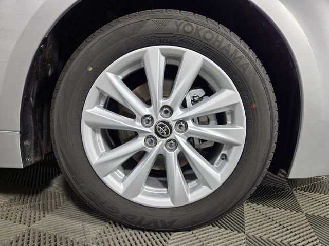 Used 2024 Toyota Corolla SE image 14